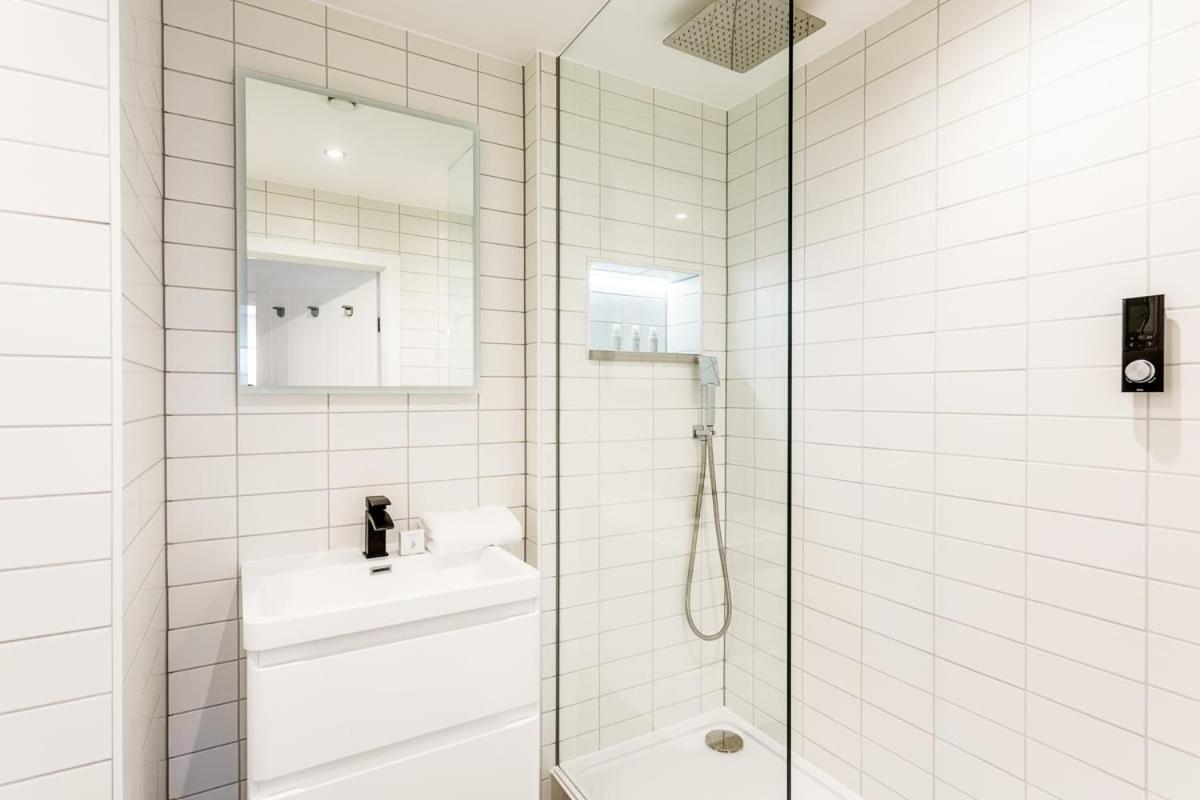 Bright London Bridge Apartment Екстер'єр фото